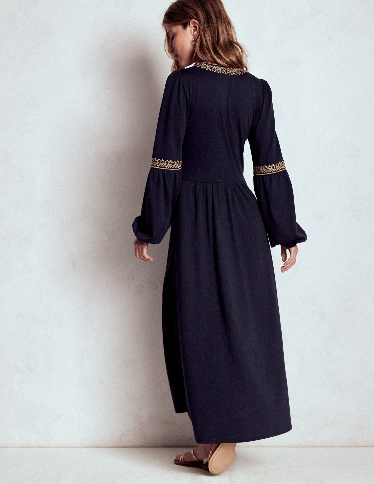 V-Neck Blouson Midi Dress-Navy