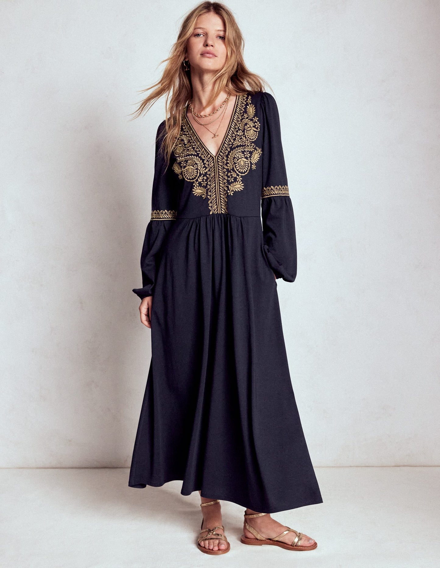 V-Neck Blouson Midi Dress-Navy